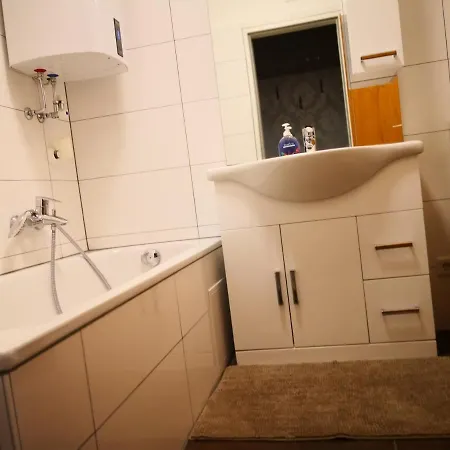 Schlossberg View Apartment *